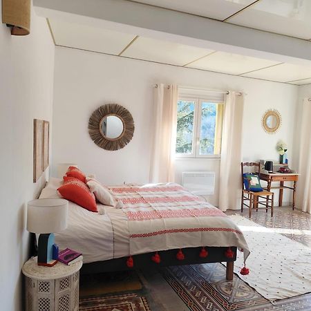 Serralongue Casa Louisa Bed & Breakfast エクステリア 写真