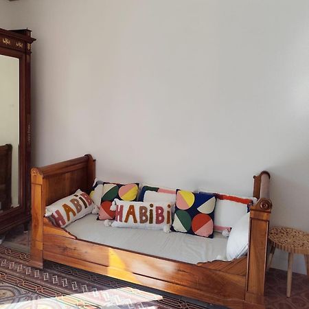 Serralongue Casa Louisa Bed & Breakfast エクステリア 写真