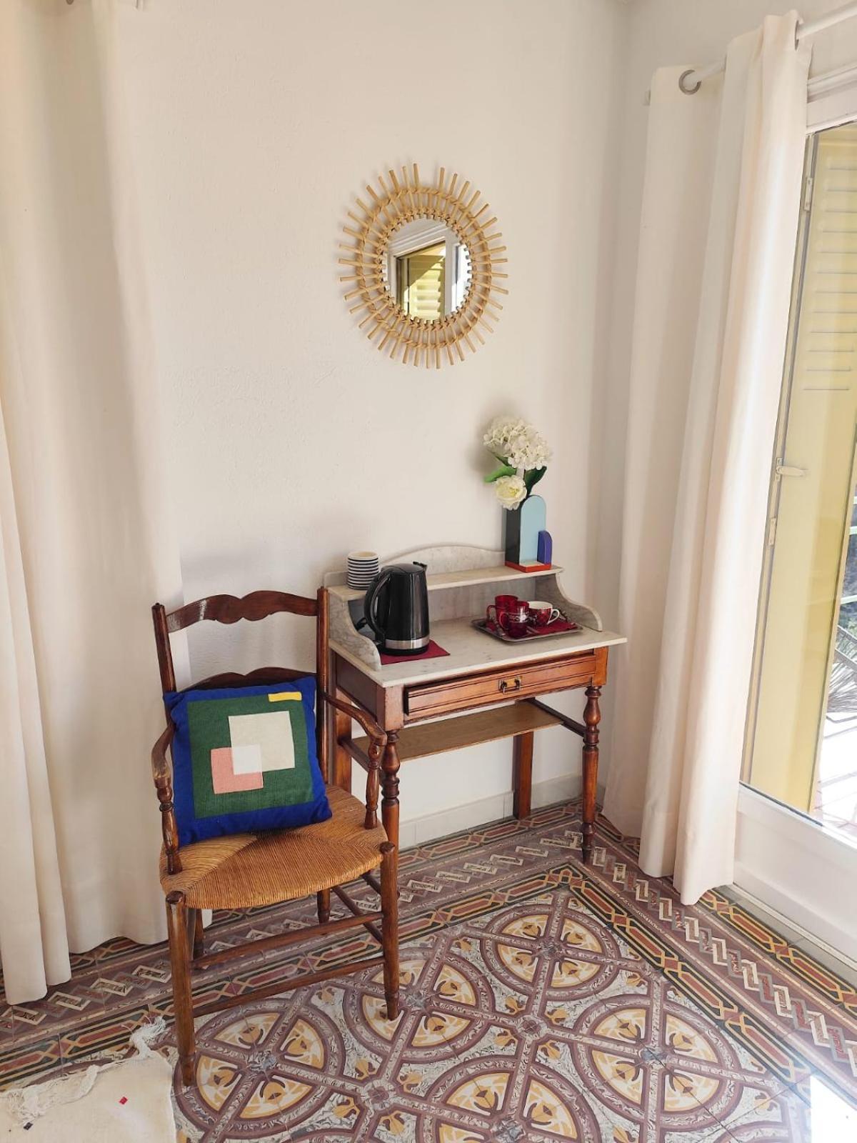 Serralongue Casa Louisa Bed & Breakfast エクステリア 写真