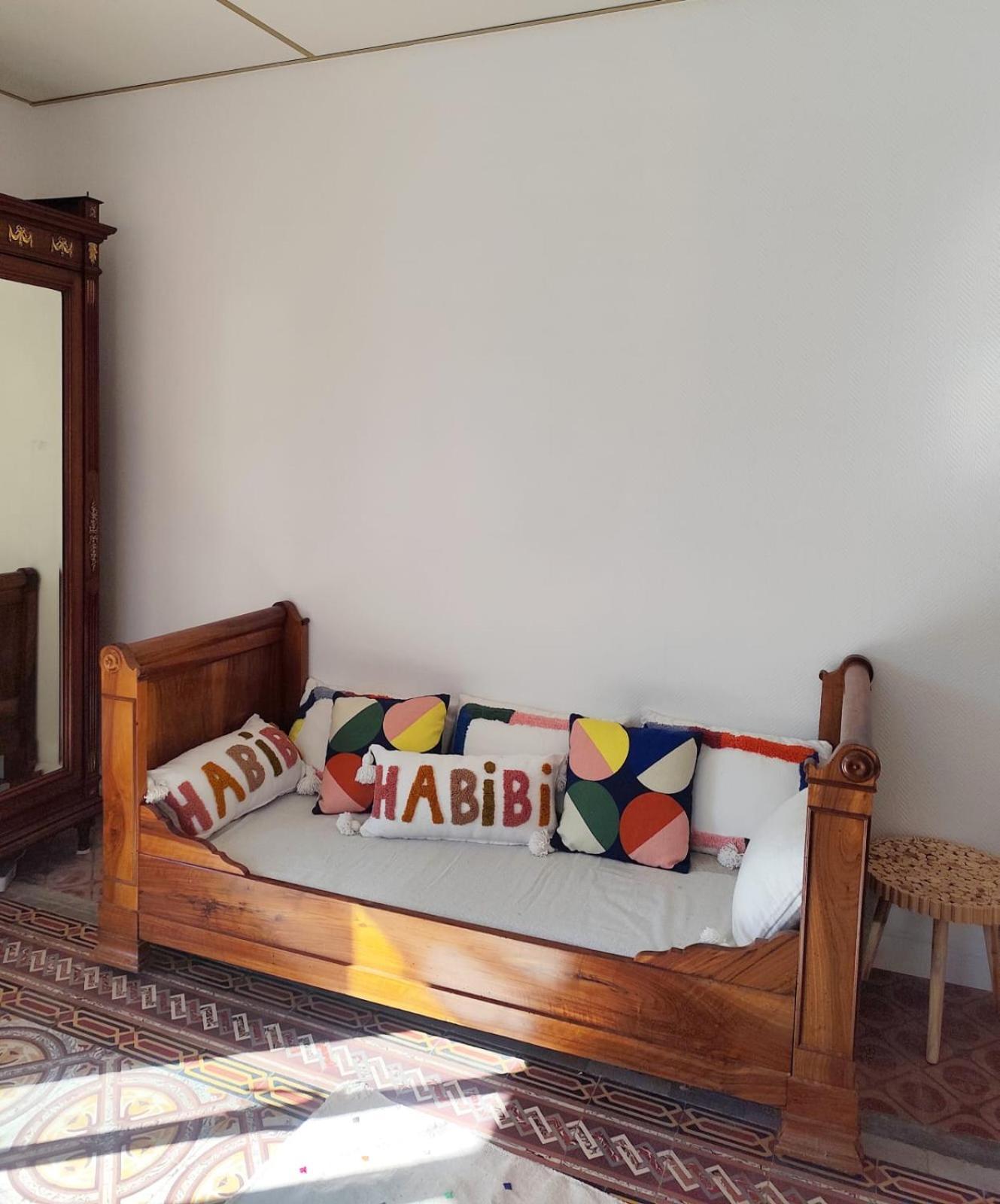 Serralongue Casa Louisa Bed & Breakfast エクステリア 写真